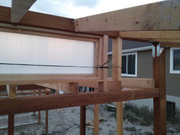 Greenhouse window vent