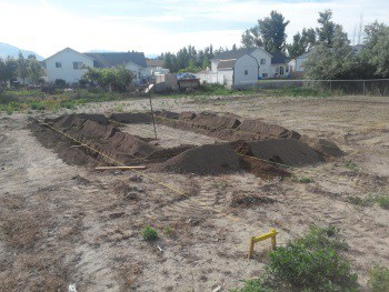 Greenhouse footings